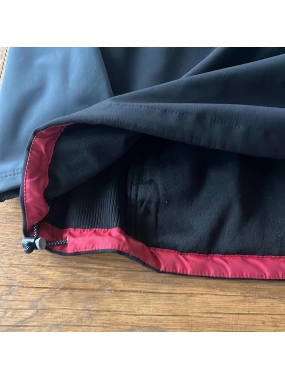 Men’s Reebok  Jacket Black with Grey Accents Size XL Zipper Up - Picture 7 of 7